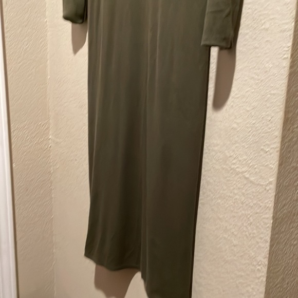 Maxi long sleeve dress worn once - Picture 3 of 4